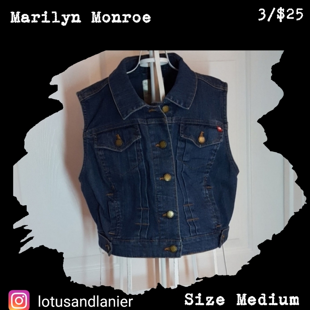 Marilyn Monroe Cropped  Denim Vest Sz Medium. 3/$25